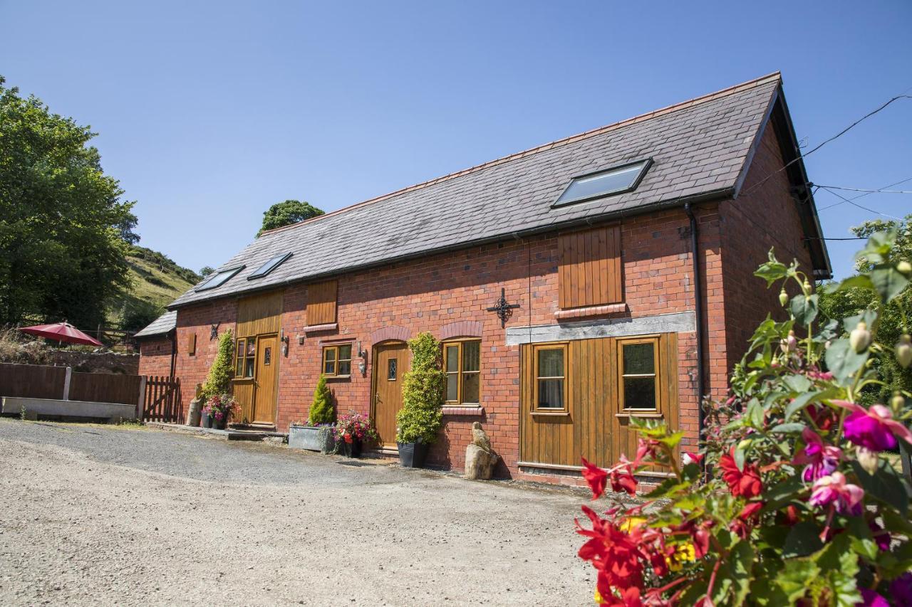 Finest Retreats - 2 Bed Llangollen Cottage - Sleeps 4 エクステリア 写真